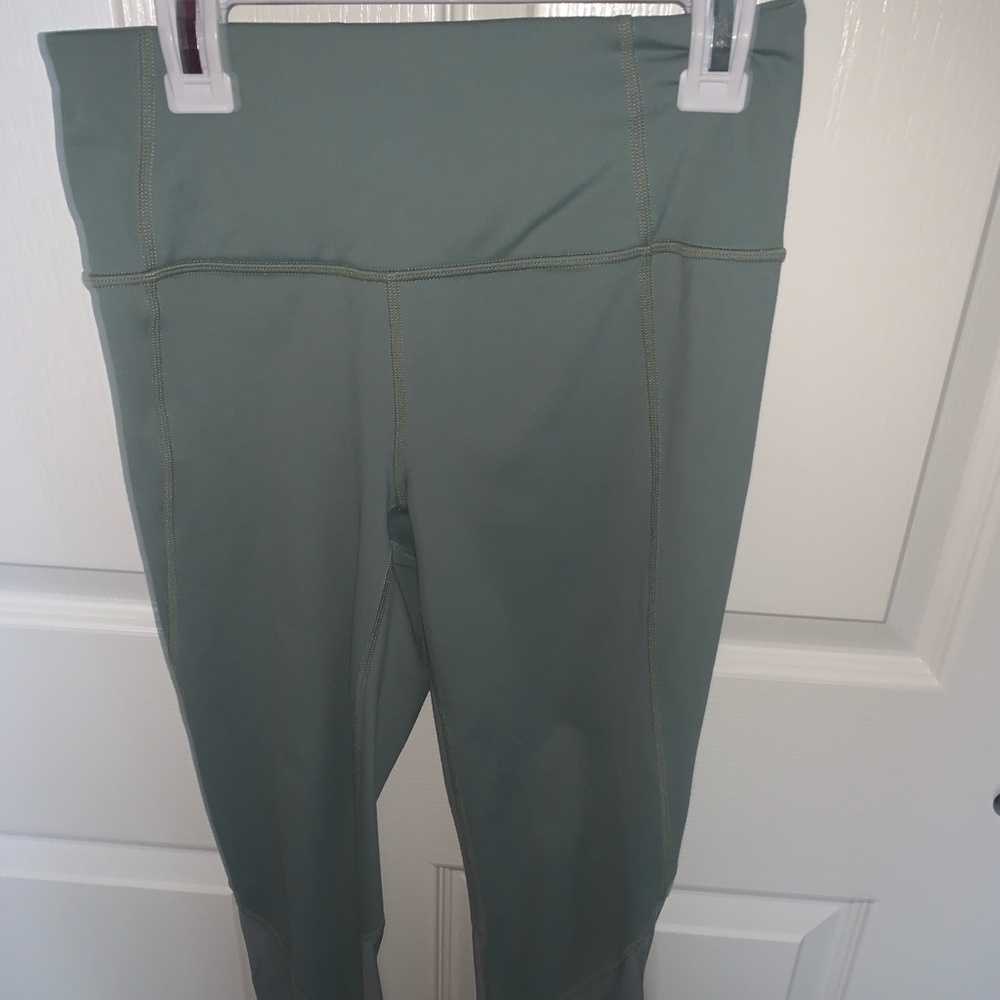 athletica light green leggings